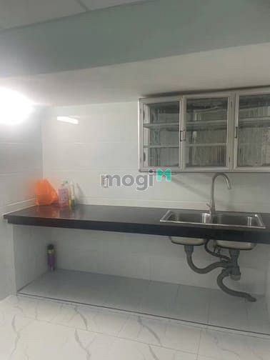 Hình ảnh Cho thuê nhà Thạnh Xuân 24, Quận 12 4x12m trệt lửng 2pn.1wc Giá  5tr