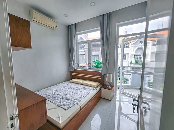 Hình ảnh Cho Thuê CHDV 2PN Full Nội Thất Bancol Ngay Trịnh Định Trọng