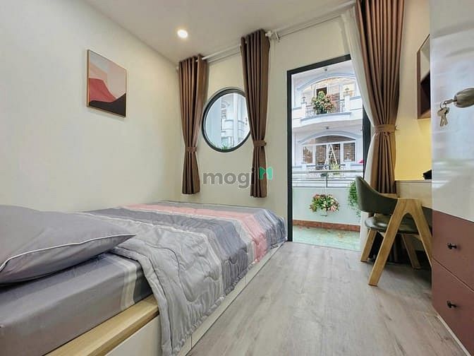 Hình ảnh Cho Thuê CHDV 2PN Full Nội Thất Bancol Ngay Độc Lập