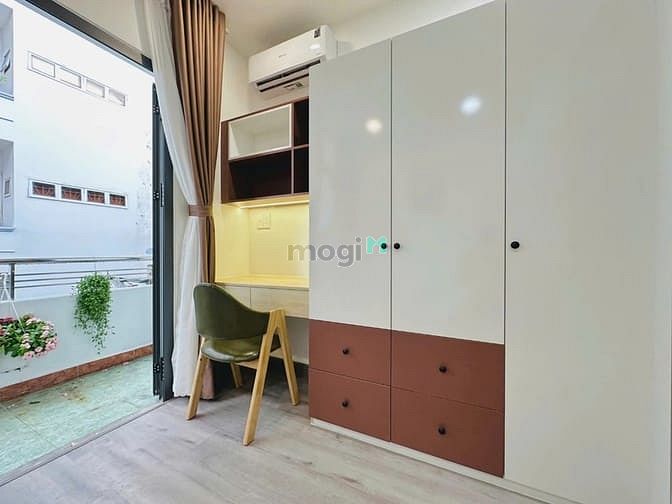 Hình ảnh Cho Thuê CHDV 2PN Full Nội Thất Bancol Ngay Độc Lập