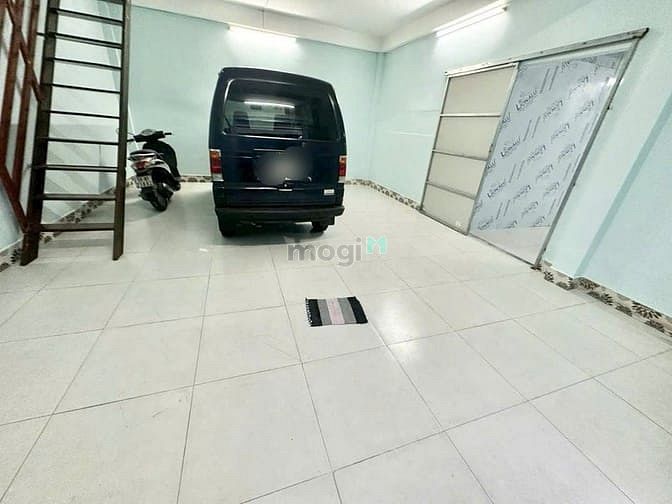 Hình ảnh Nhà cho thuê: 748/1 Hồng Bàng Q11, (7x17m), 18Tr