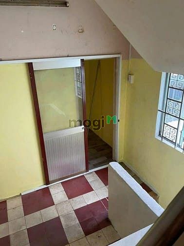 Hình ảnh Nhà cho thuê: MT Thái Phiên Q11, (3.5x15m), 15Tr