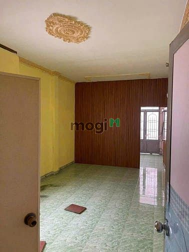 Hình ảnh Nhà cho thuê: MT Thái Phiên Q11, (3.5x15m), 15Tr