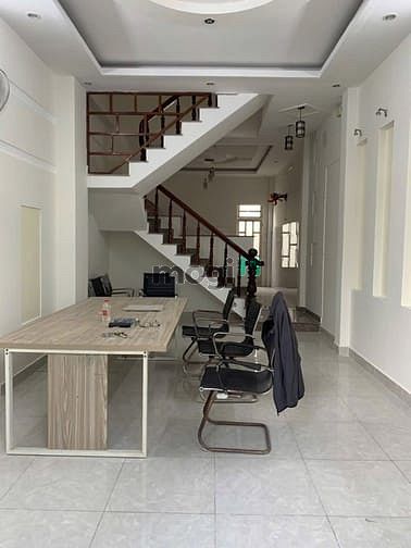 Hình ảnh Cho thuê nhà nguyên căn gần chợ cầu Đồng Thạnh Lộc Q12