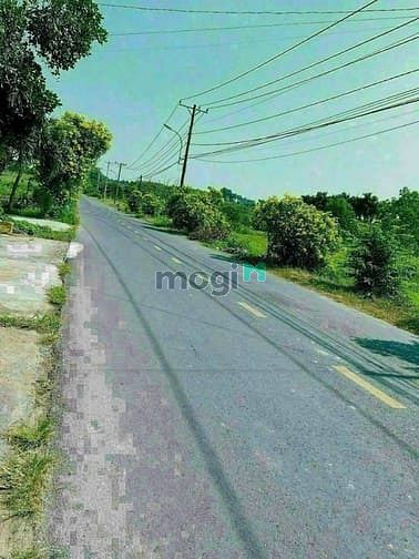 Hình ảnh Bán đất mặt tiền trần văn chẩm dt=20×35, thổ cư 300m, vị trí đẹp,