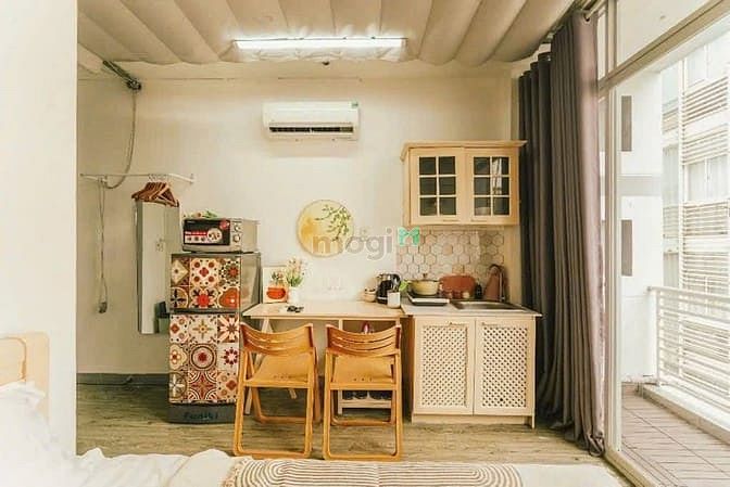Hình ảnh Cho Thuê Phòng Studio Full Nội Thất Bancol Ngay Thống Nhất