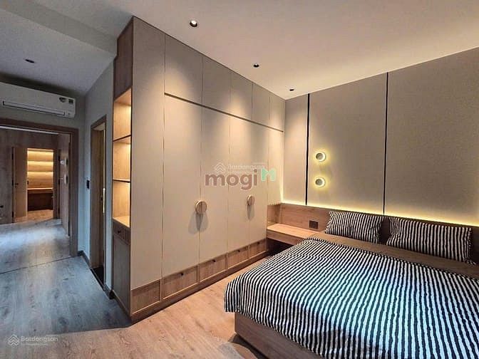 Hình ảnh Mb6623 nạp rút nhanh chóng Midtown 2PN, căn góc View tuyệt đẹp Full nội thất cao cấp.