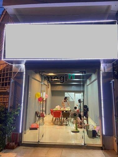 Hình ảnh Nhà cho thuê: 300/1C Đội Cung Q11, (3.5x12m), 15Tr