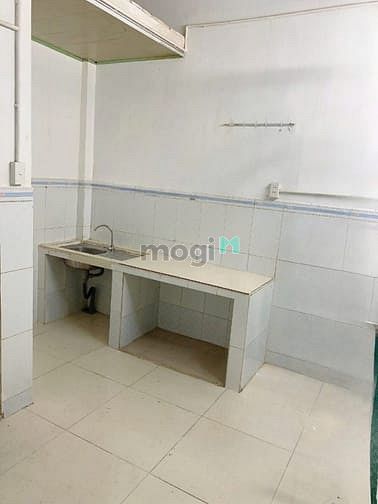 Hình ảnh Nhà cho thuê: 300/1C Đội Cung Q11, (3.5x12m), 15Tr