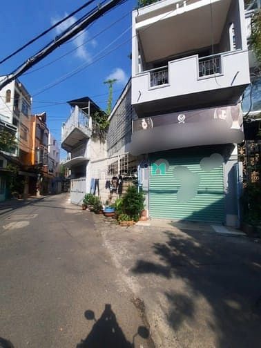 Hình ảnh Nhà cho thuê: 300/1C Đội Cung Q11, (3.5x12m), 15Tr