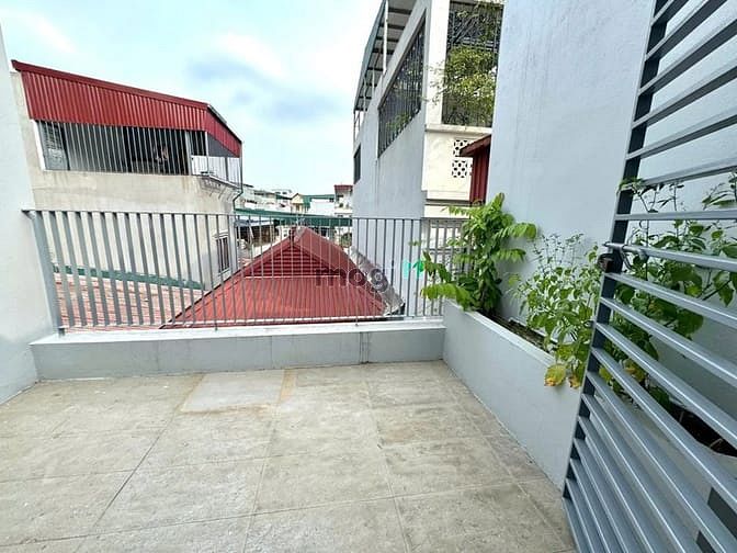 Hình ảnh Bán nhà đẹp BỒ Đề 32m²x 5 Tầng ,gần cầu Chương Dương .Giá 7,75 tỷ