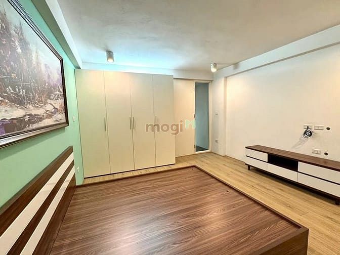 Hình ảnh Bán nhà đẹp BỒ Đề 32m²x 5 Tầng ,gần cầu Chương Dương .Giá 7,75 tỷ