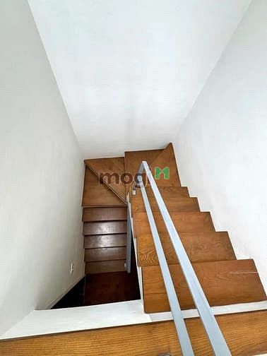 Hình ảnh Bán nhà đẹp BỒ Đề 32m²x 5 Tầng ,gần cầu Chương Dương .Giá 7,75 tỷ