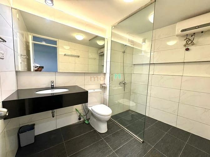 Hình ảnh Bán nhà đẹp BỒ Đề 32m²x 5 Tầng ,gần cầu Chương Dương .Giá 7,75 tỷ