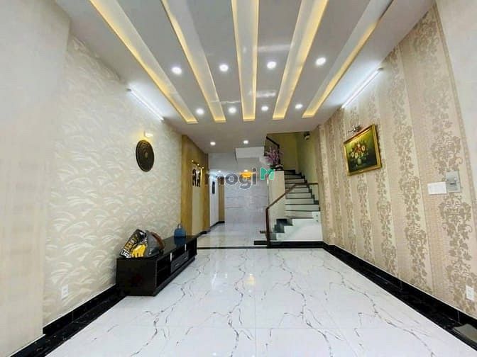 Hình ảnh Cho thuê nhà nguyên căn - mt võ văn tần Q3
