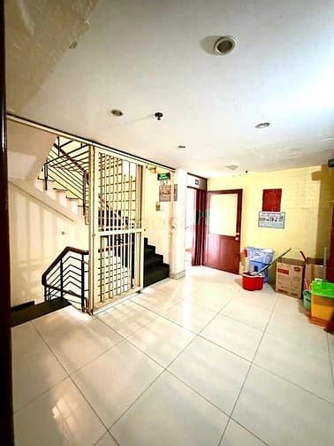 Hình ảnh Khách sạn 6 tàng mặt tiền đường Lý Phục Man Quận 7. 6*20, 23 tyy