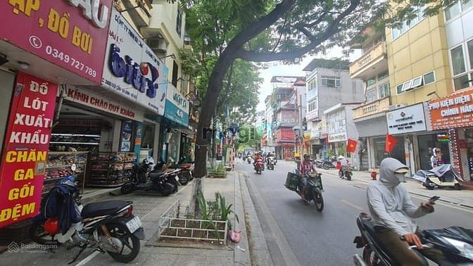 Hình ảnh Bán GẤP Đất MP Đội Cấn, 140M2, MT 5M, 56 TỶ