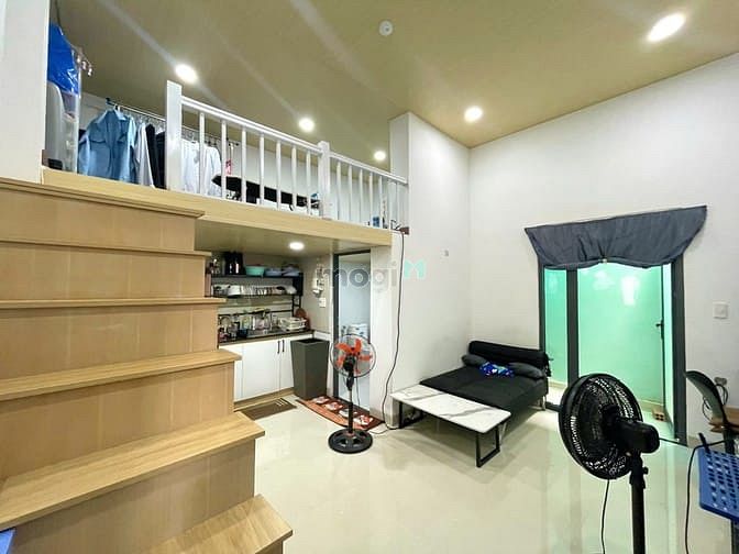 Hình ảnh 🌈🌈Duplex 45m2 nhận 4 người 4 xe ngay sát quận 1