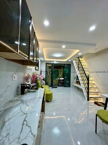 Hình ảnh Home mới xây 100% ĐƯỜNG HUỲNH VĂN BÁNH, P PHÚ NHUẬN  ✈️ Giá Chỉ 2.9