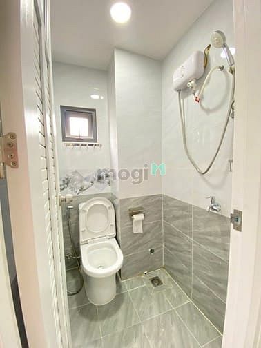 Hình ảnh Cạnh CV Thỏ Trắng, phòng Studio bancong / cửa sổ đầy đủ nội thất Q10