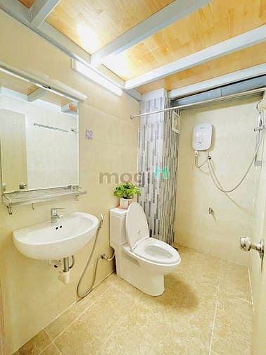 Hình ảnh Chạm mặt là mê - Duplex thoáng đãng gần Hàng Xanh - Chợ Bà Chiểu