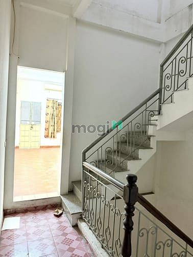 Hình ảnh Phố Thái Hà – Đống Đa – 61 M2 – 4 Tầng – MT 3.2 M – Giá 14.4 Tỷ.