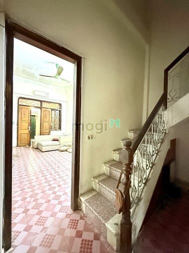 Hình ảnh Phố Thái Hà – Đống Đa – 61 M2 – 4 Tầng – MT 3.2 M – Giá 14.4 Tỷ.