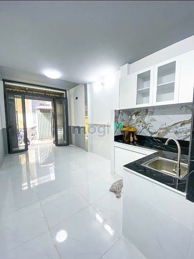 Hình ảnh Quận 10 - 4PN - Full Nội Thất - Đang Cho Thuê - Nhỉnh 5 Tỷ