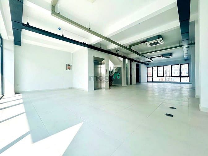Hình ảnh Cho Thuê Nhà Mặt Tiền Phan Kế Bính Quận 1 - DTSD 600m2 - PCCC đầy đủ