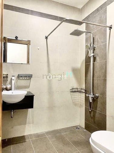 Hình ảnh Mb6623 nạp rút nhanh chóng Studio ban công view Thoáng ngay Bờ Kè Trường Sa