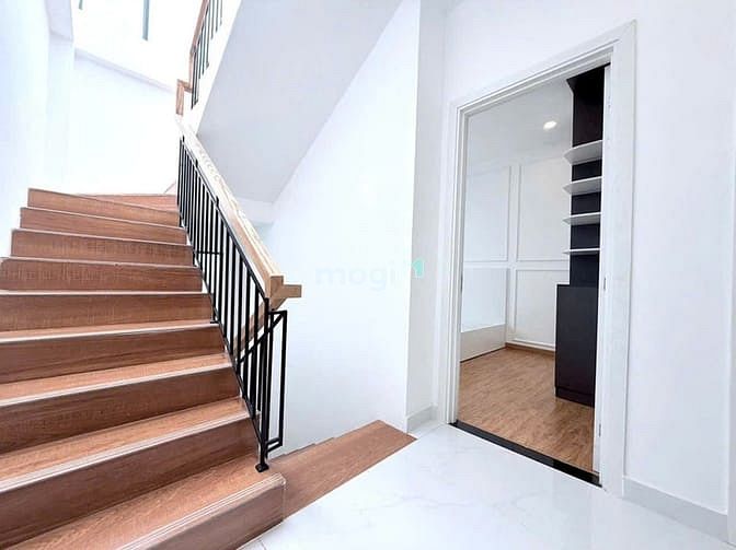 Hình ảnh Cần Bán nhà Tân Bình 6x13, 1 trệt 2 lầu, 4PN 5wc, 8,4 tỷ