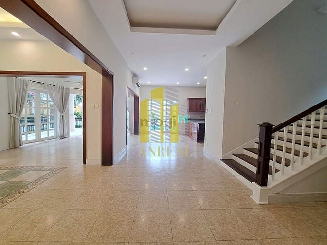 Hình ảnh Biệt Thự Châu Âu Đường Trần Não - 4 Phòng Giá 117 Triệu