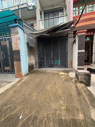 Hình ảnh Nhà cho thuê: MT Lò Siêu Q11, (3.2x22m 4L 6pn 6wc)