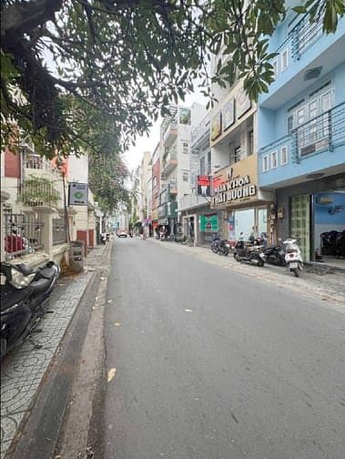 Hình ảnh Nhà Mặt Tiền Kinh Doanh Quận 1