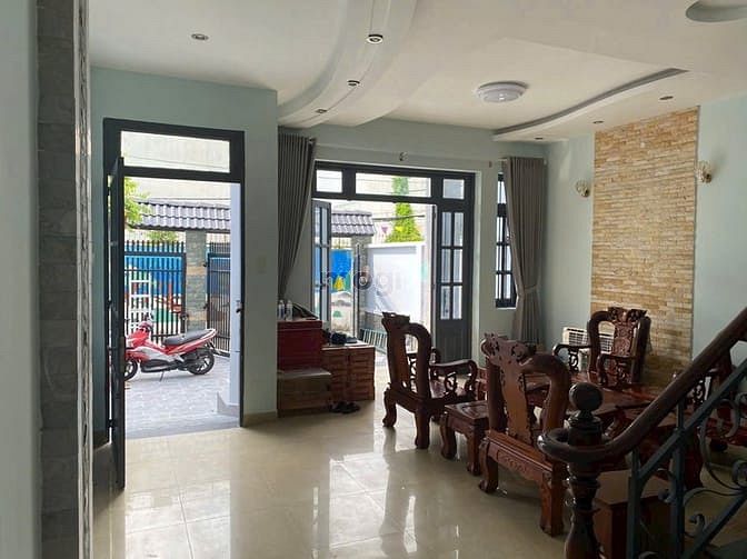 Hình ảnh Nhà Phố Sân Vườn KDC Hiện Hữu - Đường 6m 1387 Huỳnh Tấn Phát Quận 07