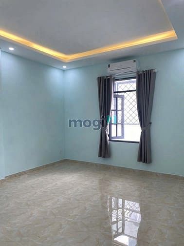 Hình ảnh Nhà Phố Sân Vườn KDC Hiện Hữu - Đường 6m 1387 Huỳnh Tấn Phát Quận 07