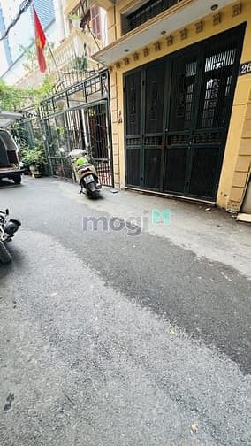 Hình ảnh Hoàng Quốc Việt – Cầu Giấy – Ô TÔ – 80 M2 – 4 T – MT 3.2 M -Giá 18.8 T