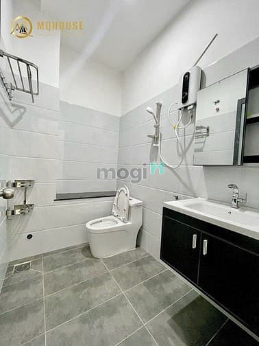 Hình ảnh Căn Hộ 1Pn Ban Công Gần Trường ĐH Kinh Tế_Công Viên Lê Văn Tám Q1