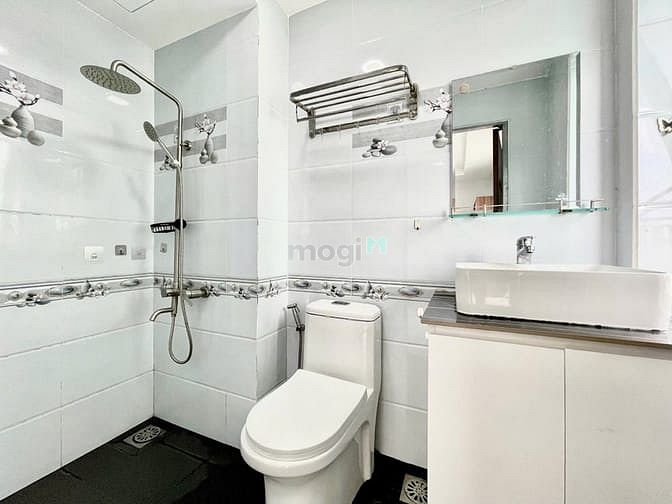 Hình ảnh Cho Thuê Căn Hộ Dịch Vụ Full Nội Thất Ngay Phước Long B