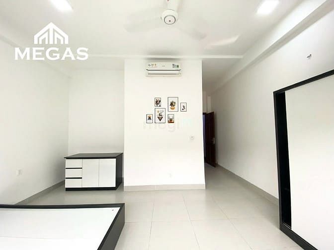 Hình ảnh CHDV mới sẵn nội thất siêu thoáng ở Tân Hương gần AEON Tân Phú