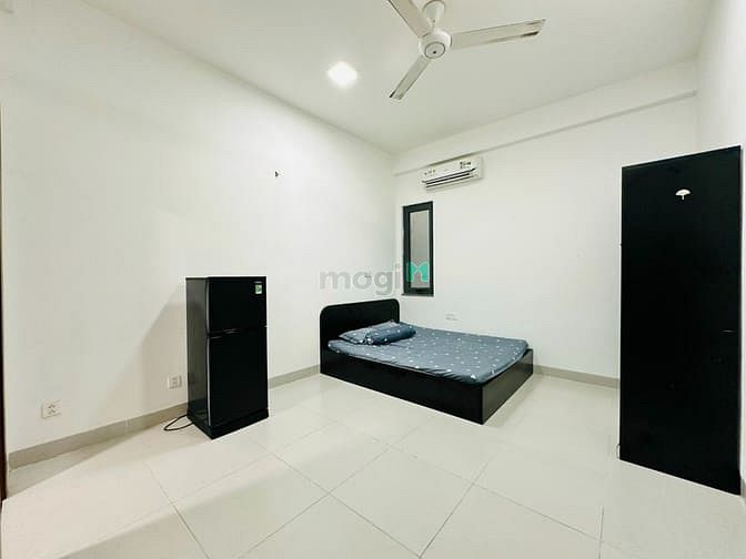 Hình ảnh CHDV mới sẵn nội thất siêu thoáng ở Tân Hương gần AEON Tân Phú