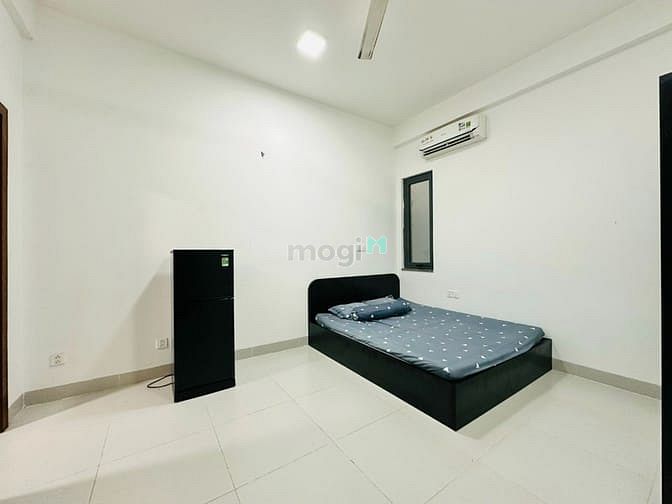 Hình ảnh CHDV mới sẵn nội thất siêu thoáng ở Tân Hương gần AEON Tân Phú