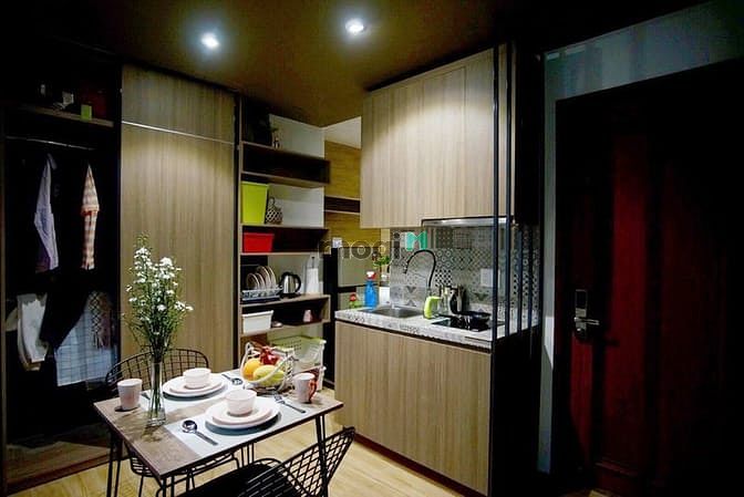 Hình ảnh Cho Thuê CHDV Studio Tông Gỗ Ngay Cách Mạng Tháng Tám Quận Tân Bình