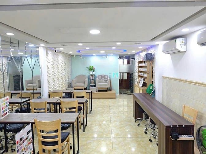 Hình ảnh Cho thuê mặt bằng Đường Nguyễn Chí Thanh, Quận 5 DT:4,5*12m