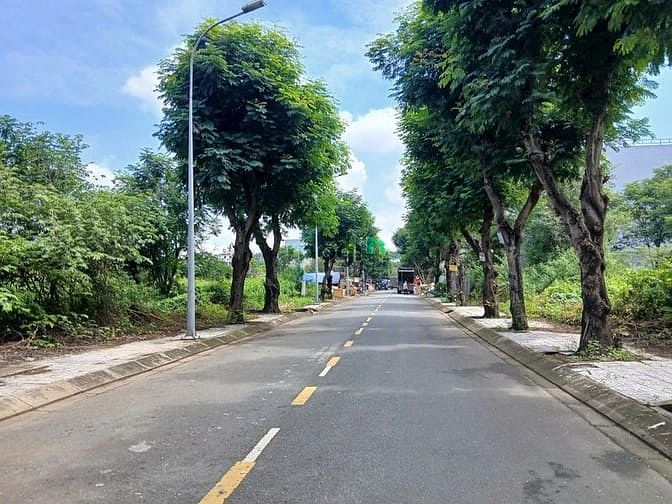 Hình ảnh Bán gấp 2 nền KDC Cát Lái Quận 2 LÔ C507, lô C206 ngang 8M