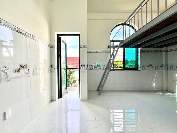 Hình ảnh Cho Thuê Căn Hộ Dịch Vụ Full Nội Thất Ngay Cao Đẳng Công Thương