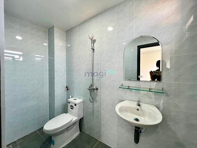 Hình ảnh Cho Thuê Căn Hộ Dịch Vụ Full Nội Thất Ngay Đỗ Xuân Hợp