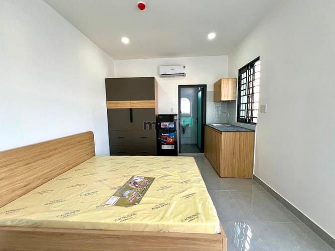 Hình ảnh Cho Thuê Căn Hộ Dịch Vụ Full Nội Thất Ngay Đỗ Xuân Hợp