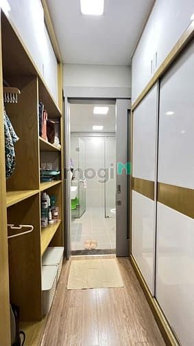 Hình ảnh Cho thuê CH GoldView 117M2 3PN, nội thất đẹp, Balcon ĐN đẹp: 24tr/th