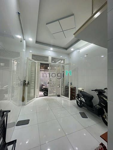 Hình ảnh Bán nhà hẻm 3m vip /Nguyễn Trãi, 3.2mx11m, trệt lửng lầu, nhà mới!